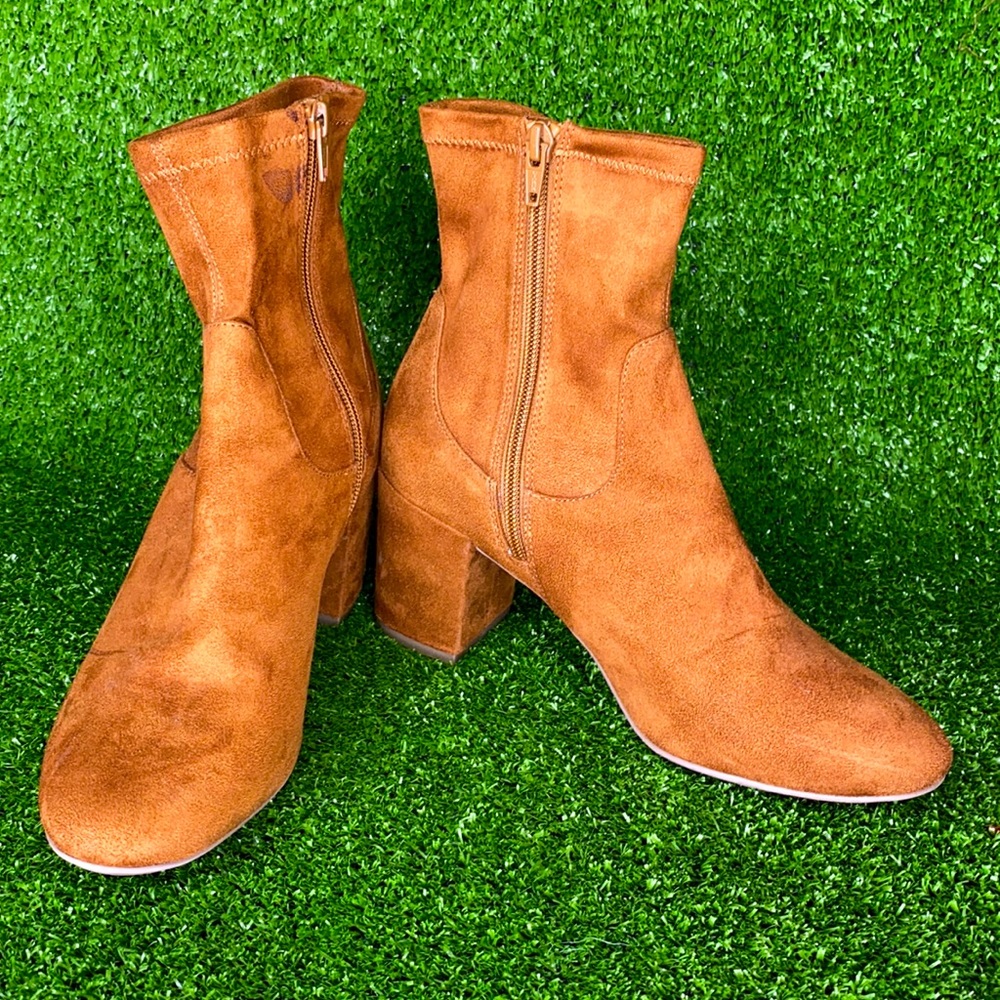 OLD NAVY faux suede booties